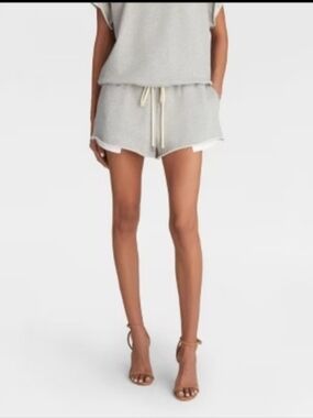 KBB by KAHLANA Women's Low- Rise 'The Micro Shorts' M